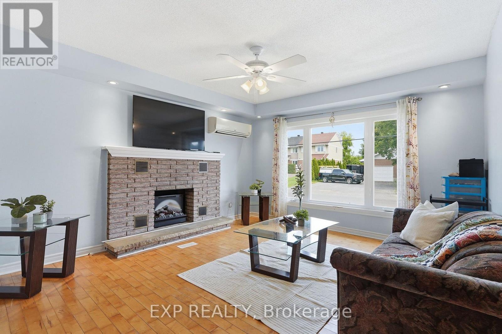 129 LAURIER STREET - Image 3