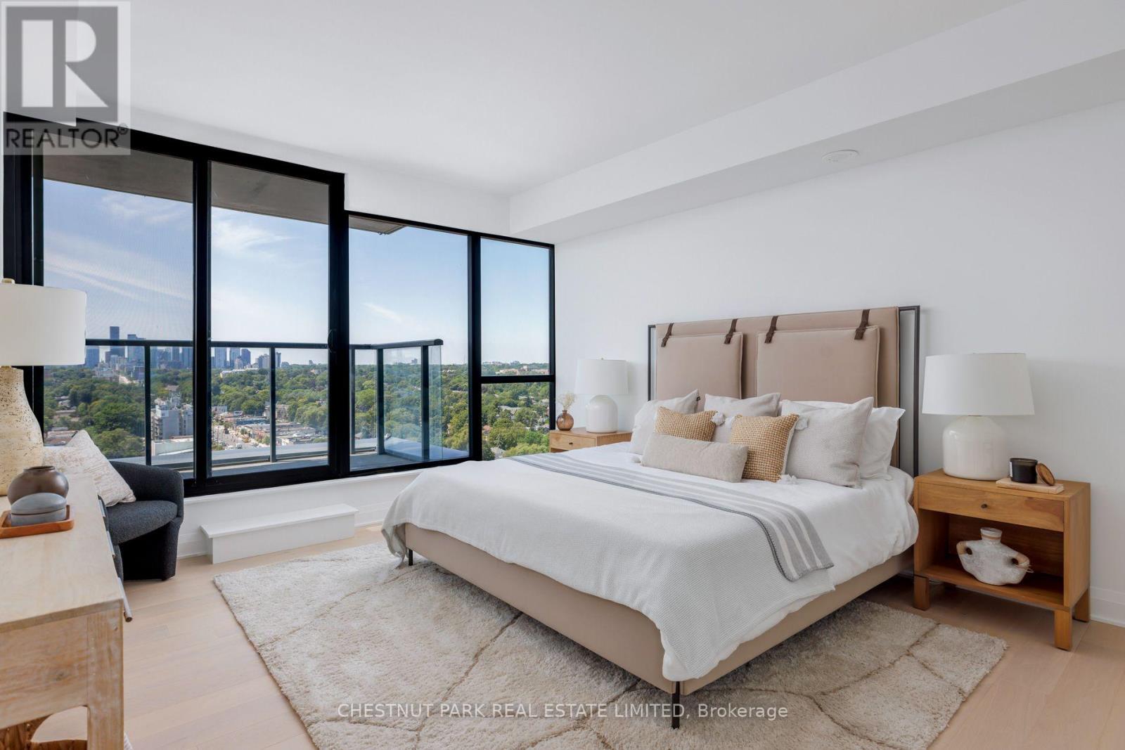 #1602 33 FREDERICK TODD WAY - 16
