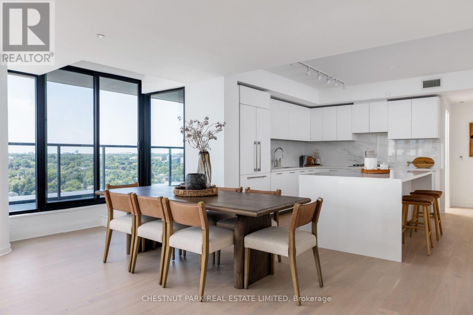 #1602 33 FREDERICK TODD WAY - 7