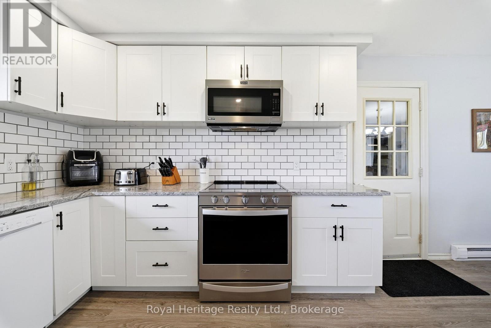 834 MELROSE ROAD - Image 18