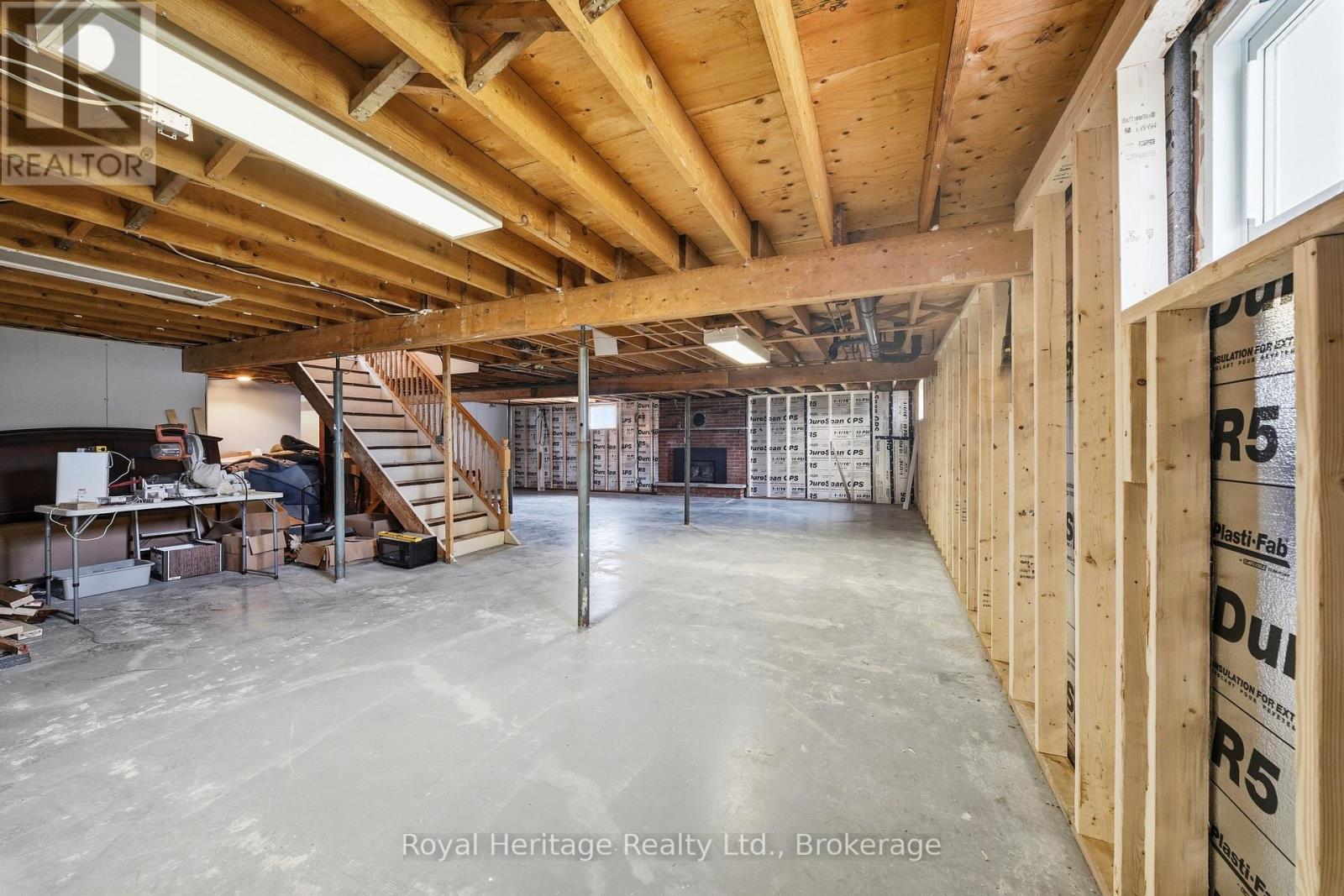 834 MELROSE ROAD - 31