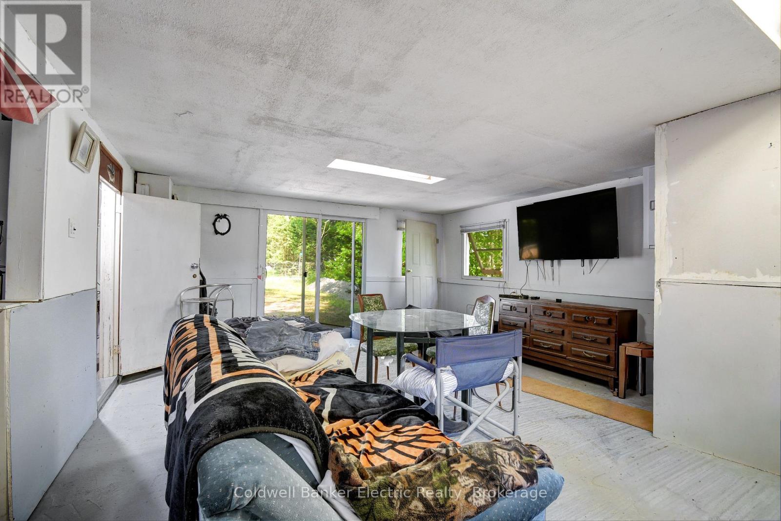 49 RIVER ROAD - 14