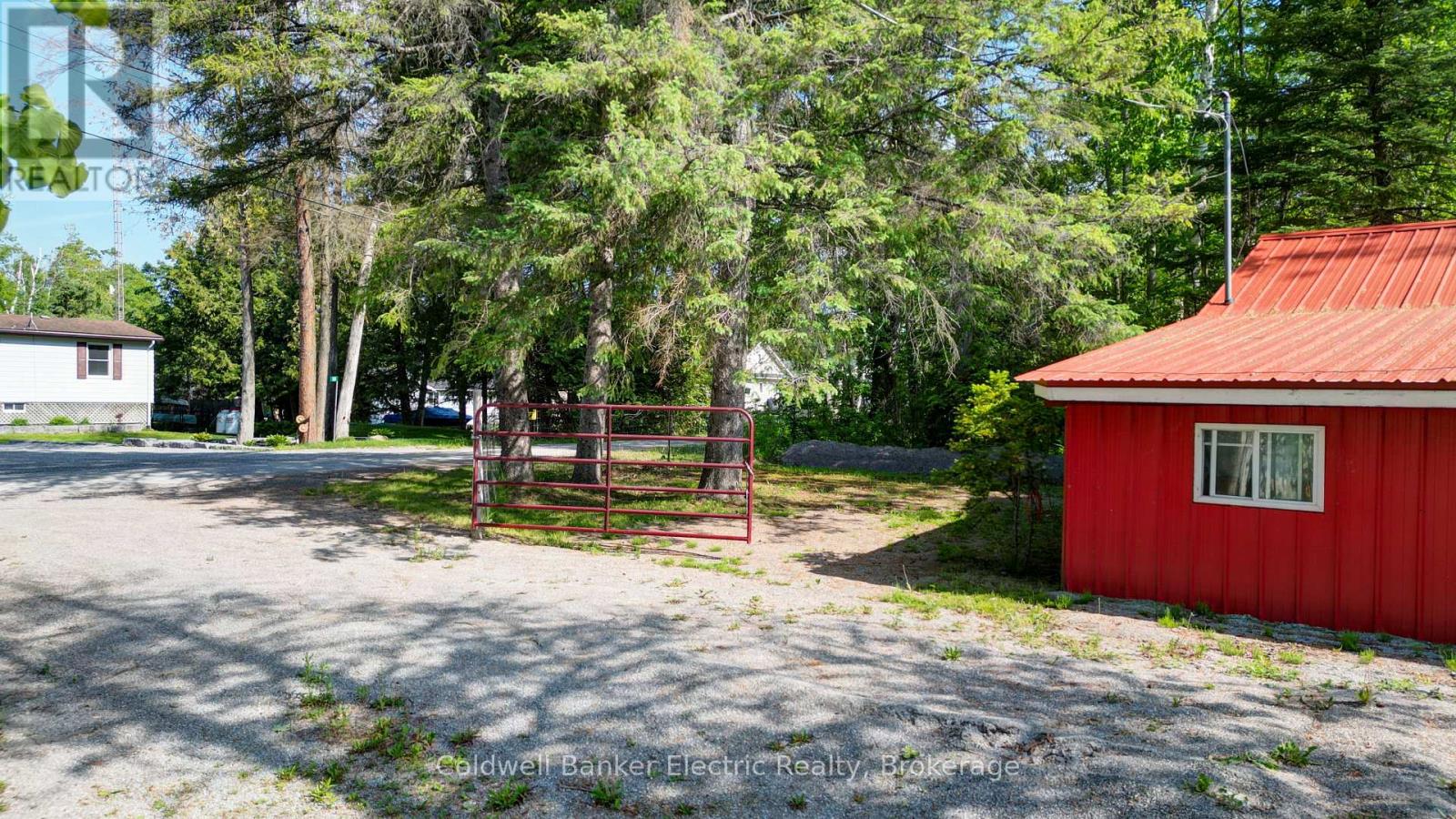 49 RIVER ROAD - 21