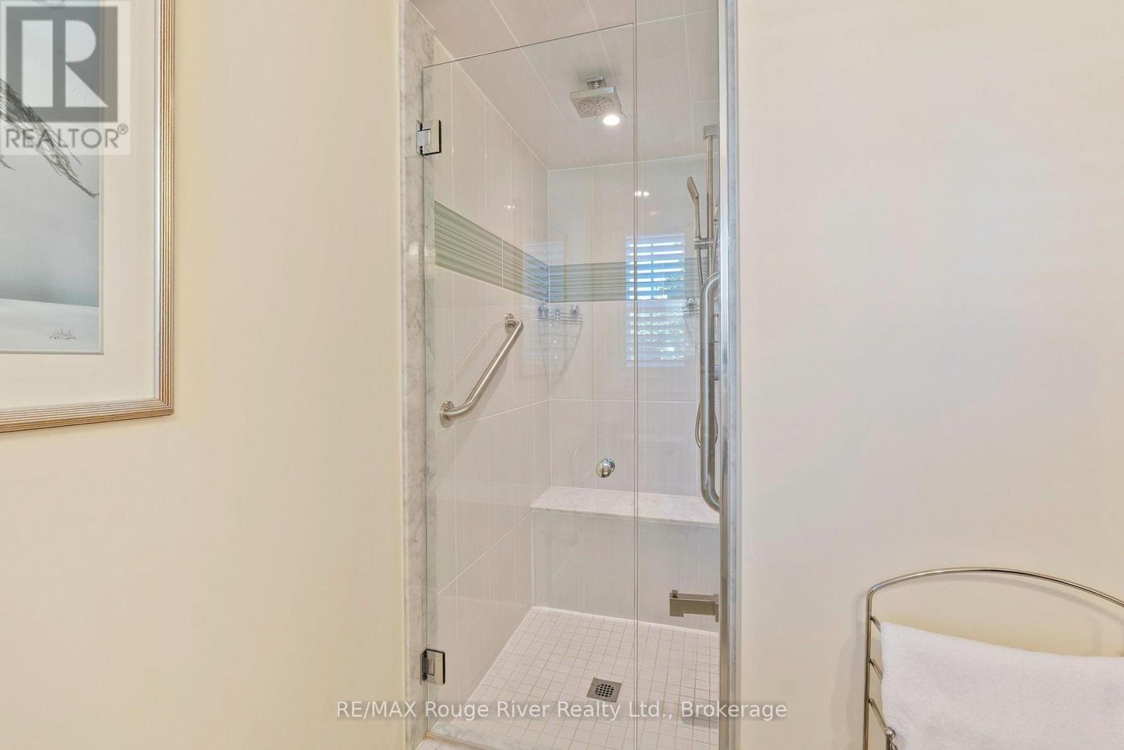 1 GREENAWAY CIRCLE - 14