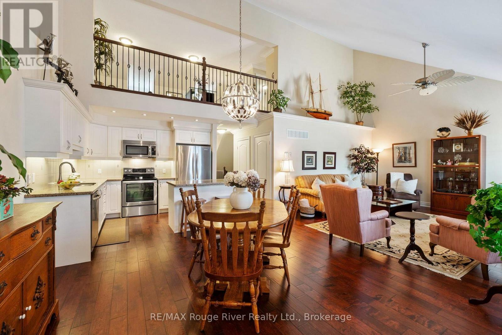 1 GREENAWAY CIRCLE - 24
