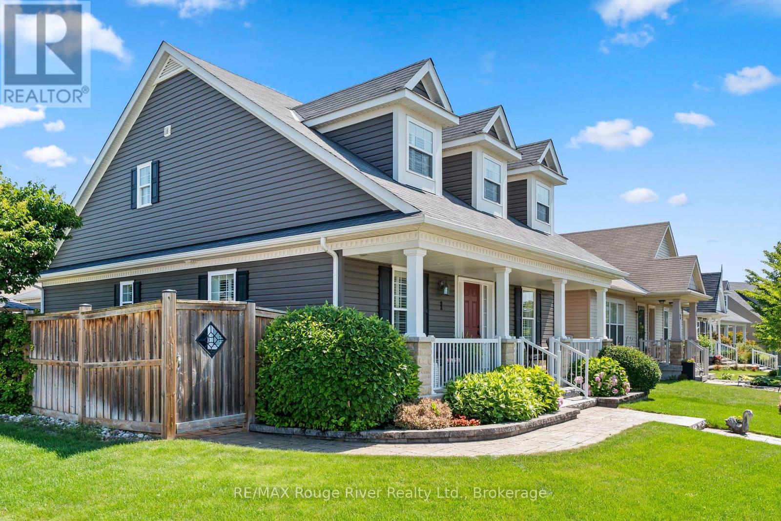 1 GREENAWAY CIRCLE - 3