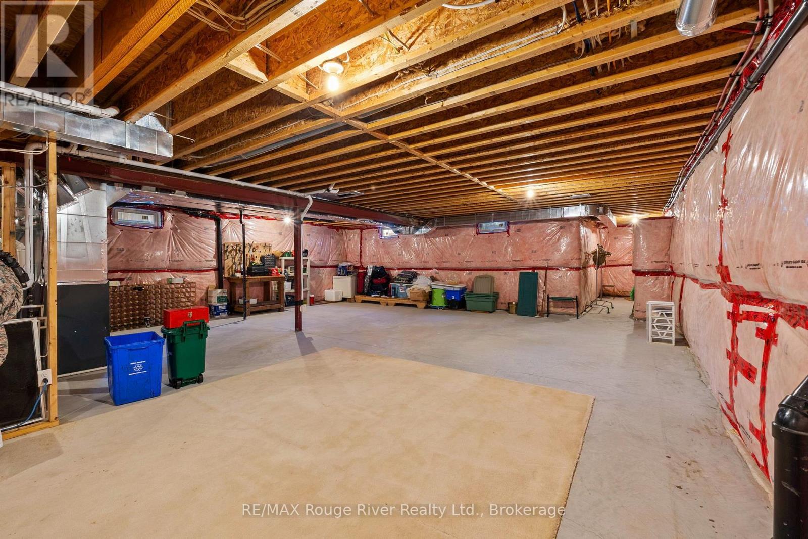 1 GREENAWAY CIRCLE - 34