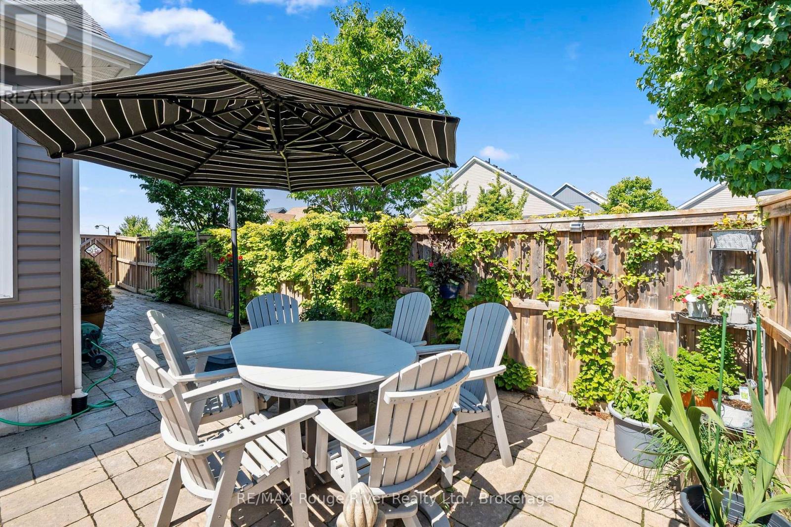 1 GREENAWAY CIRCLE - 38