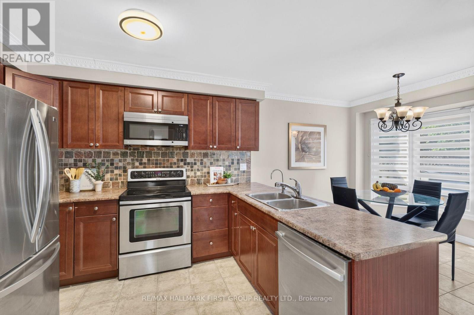 47 ROLLO DRIVE - Image 15