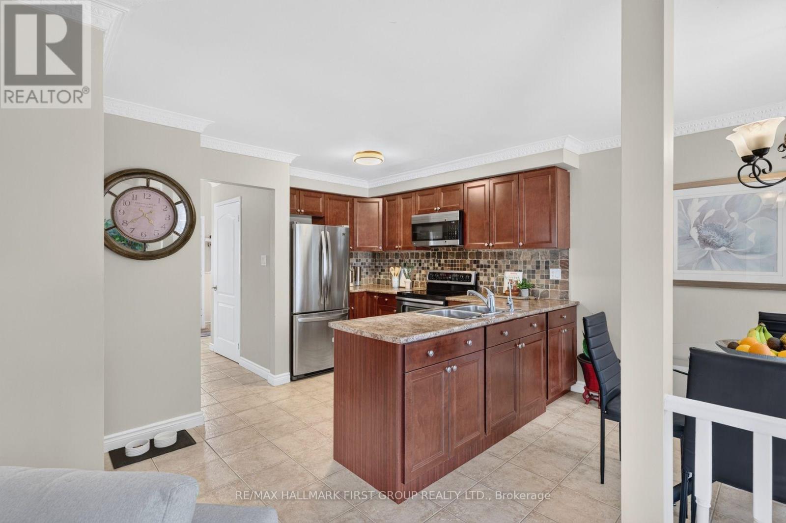 47 ROLLO DRIVE - Image 16