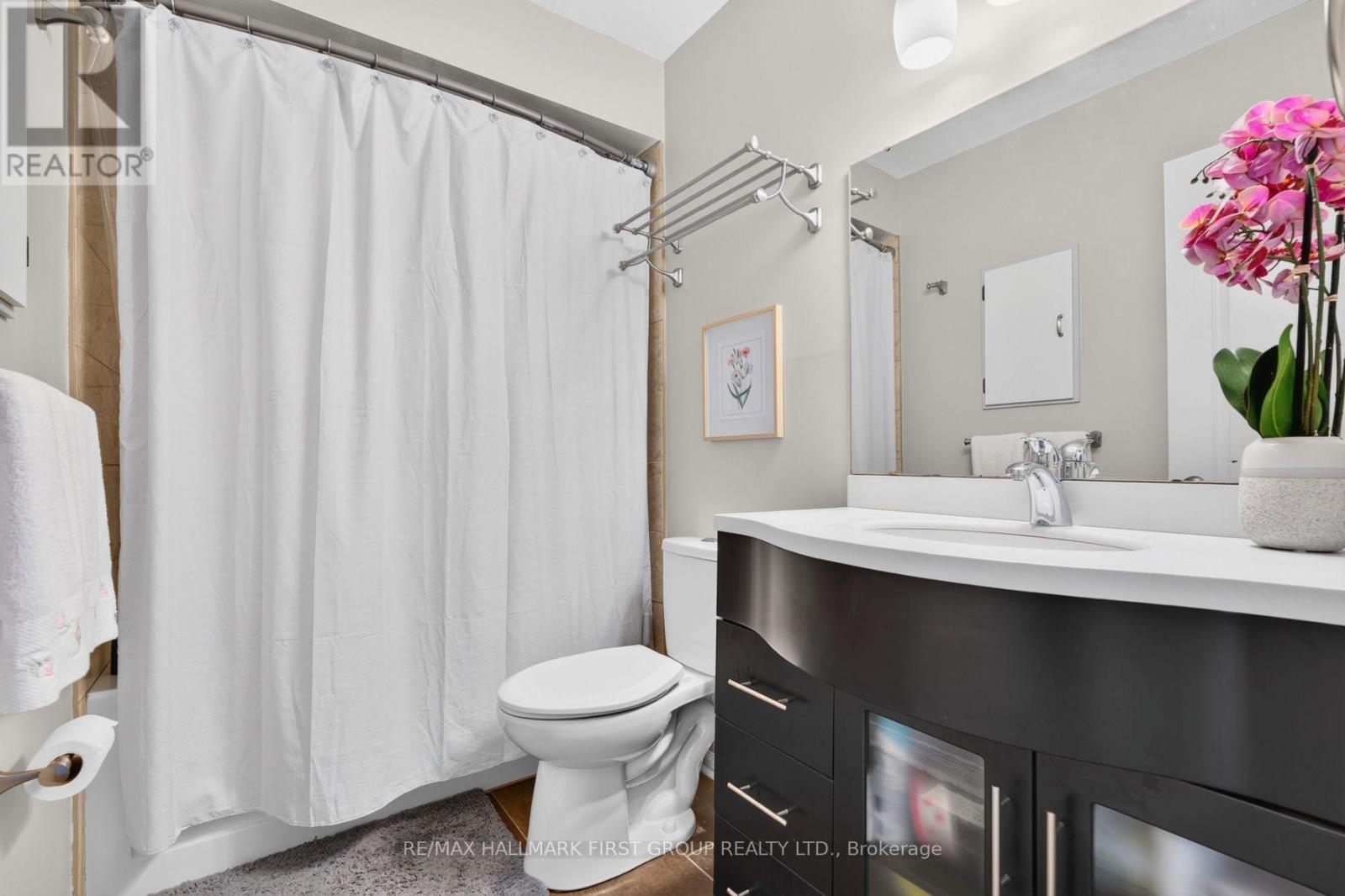 47 ROLLO DRIVE - Image 32