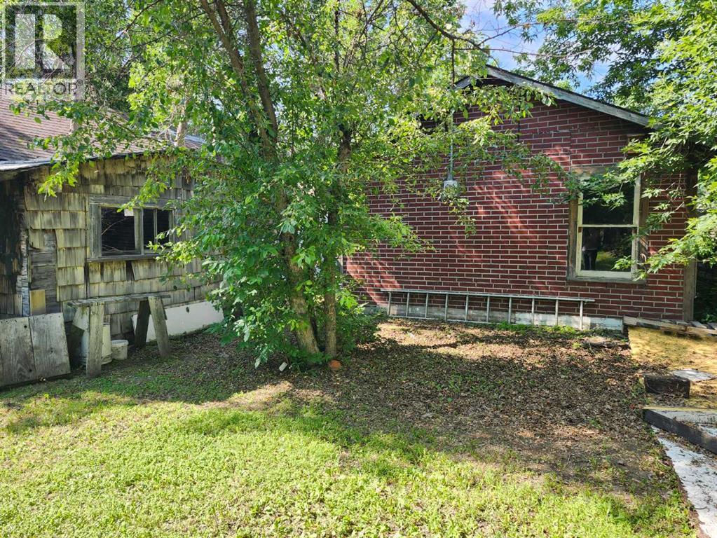 244 2 Avenue - Photo 12