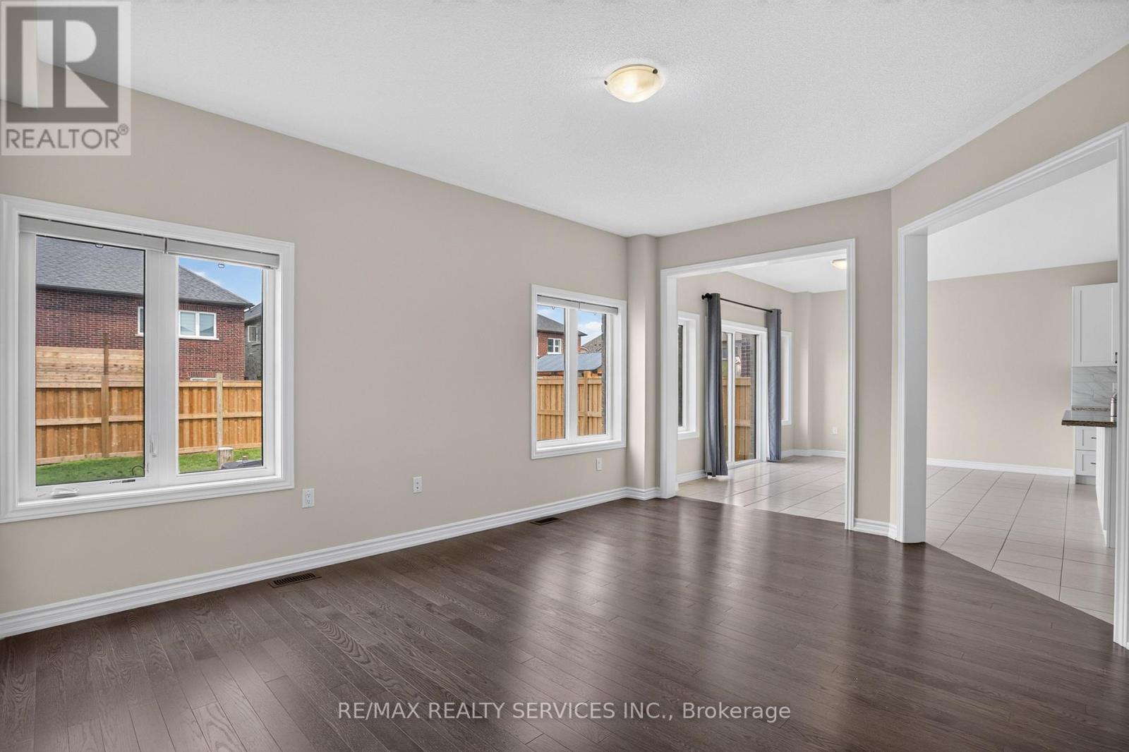 1182 CORBY WAY - 18