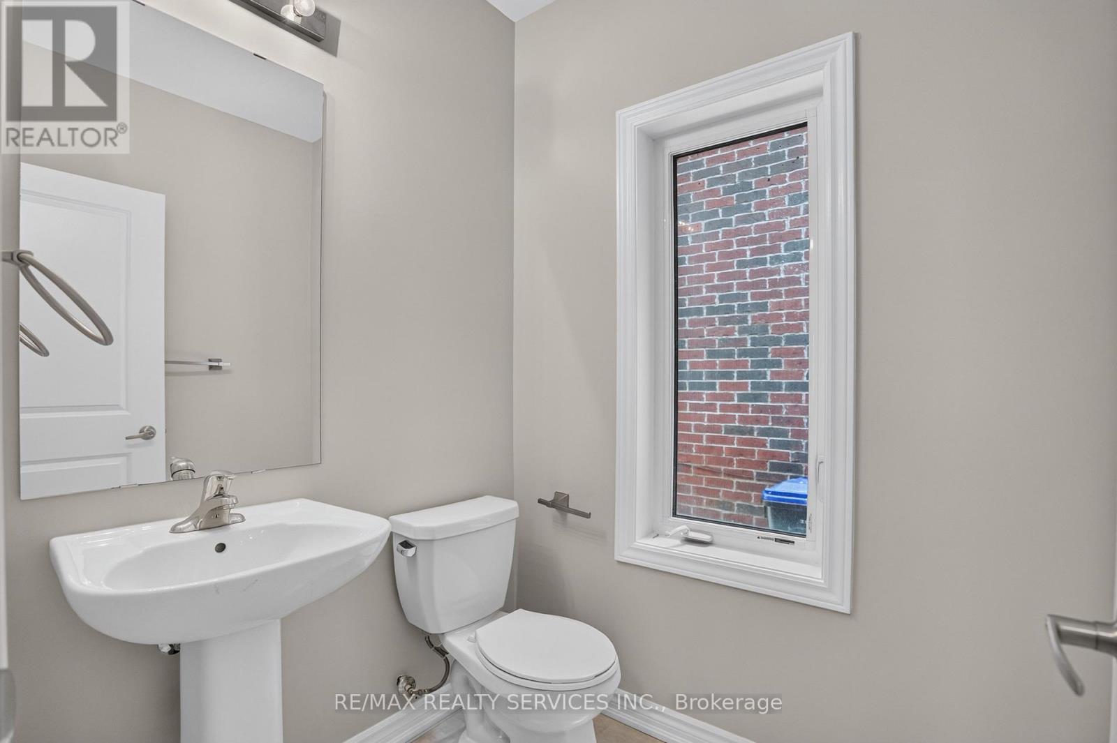 1182 CORBY WAY - 20