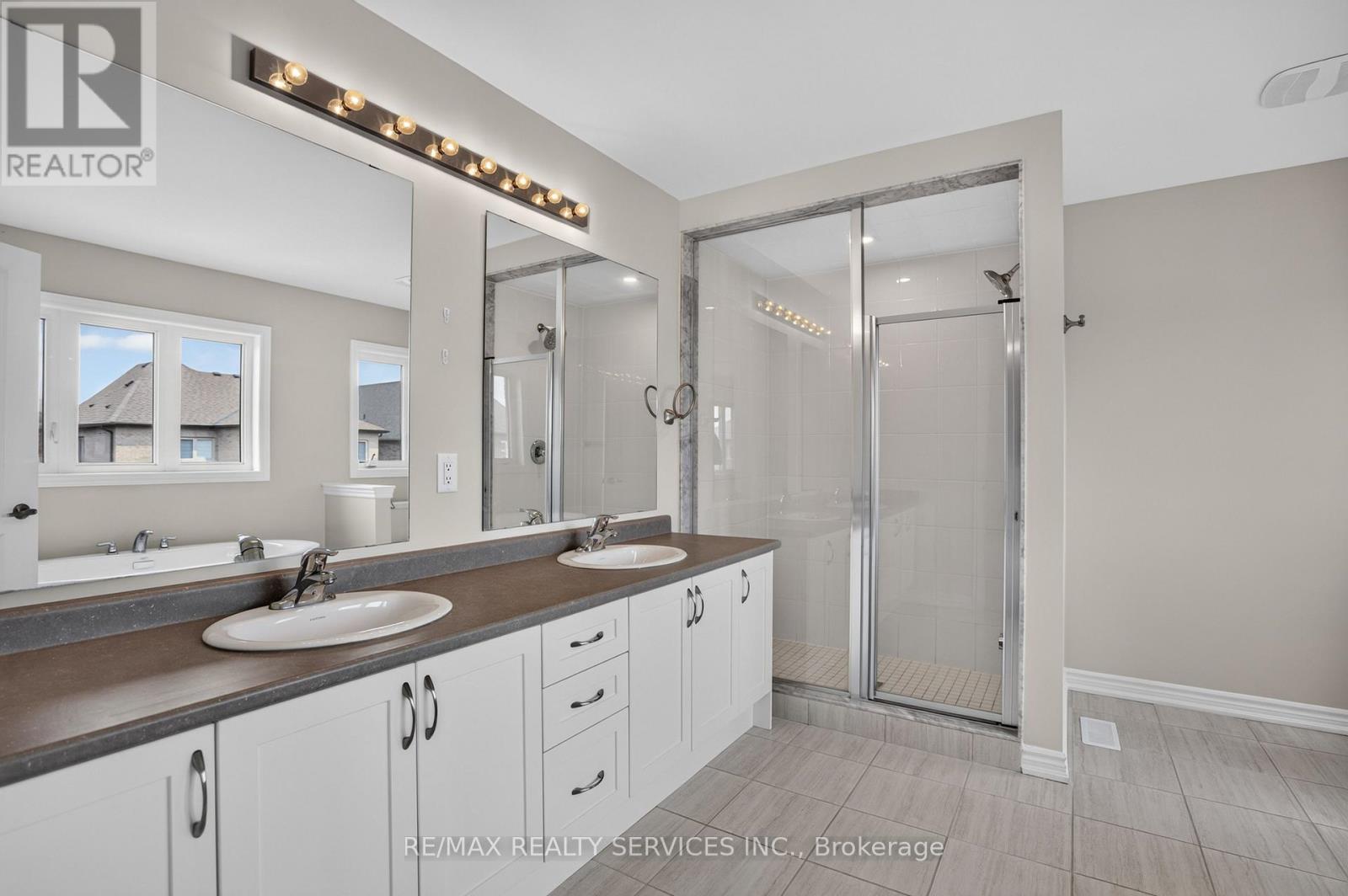 1182 CORBY WAY - Image 28