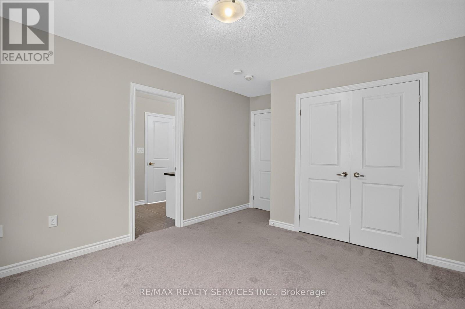 1182 CORBY WAY - 34