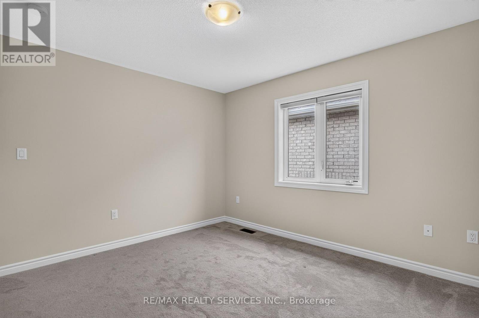 1182 CORBY WAY - 37
