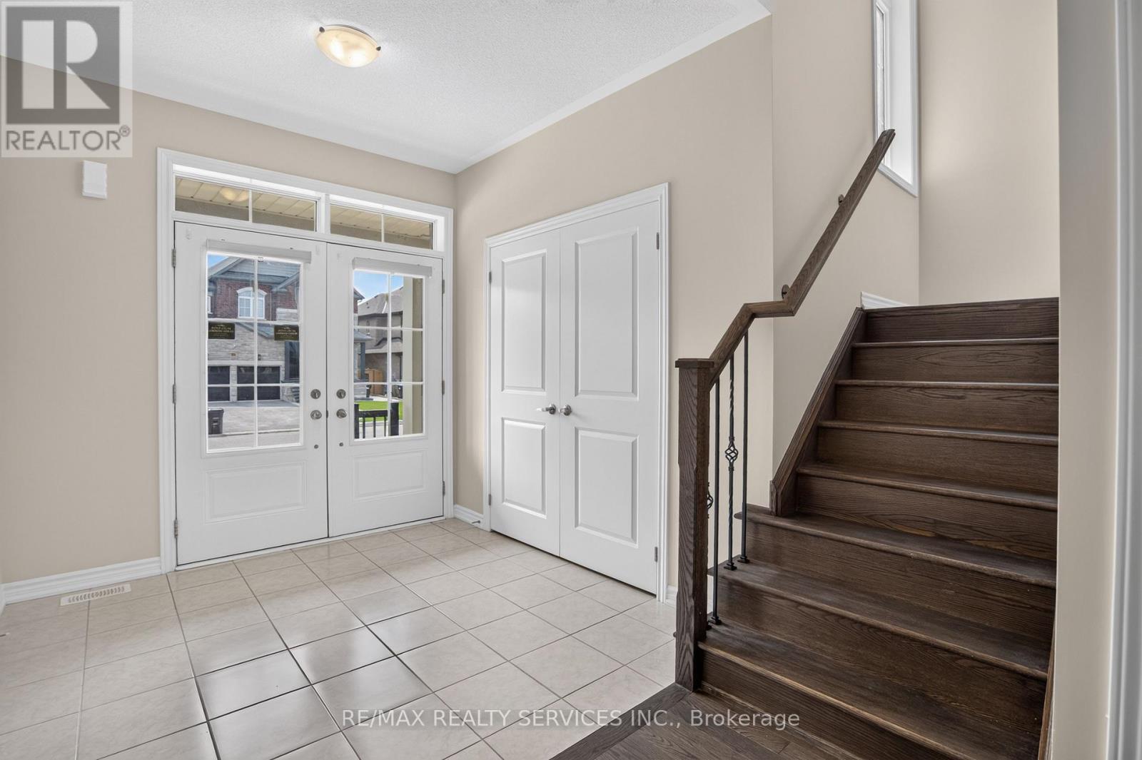 1182 CORBY WAY - 4