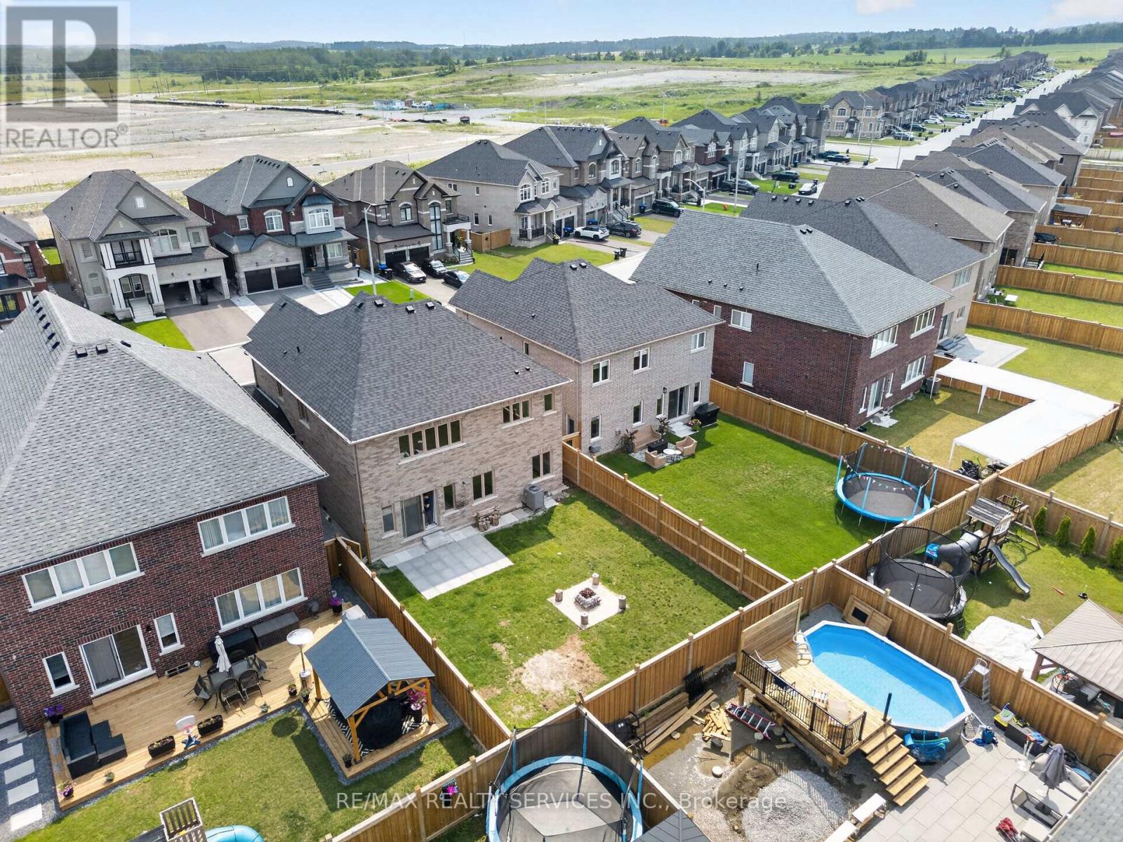 1182 CORBY WAY - 44