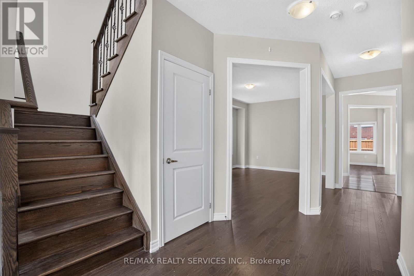 1182 CORBY WAY - 6