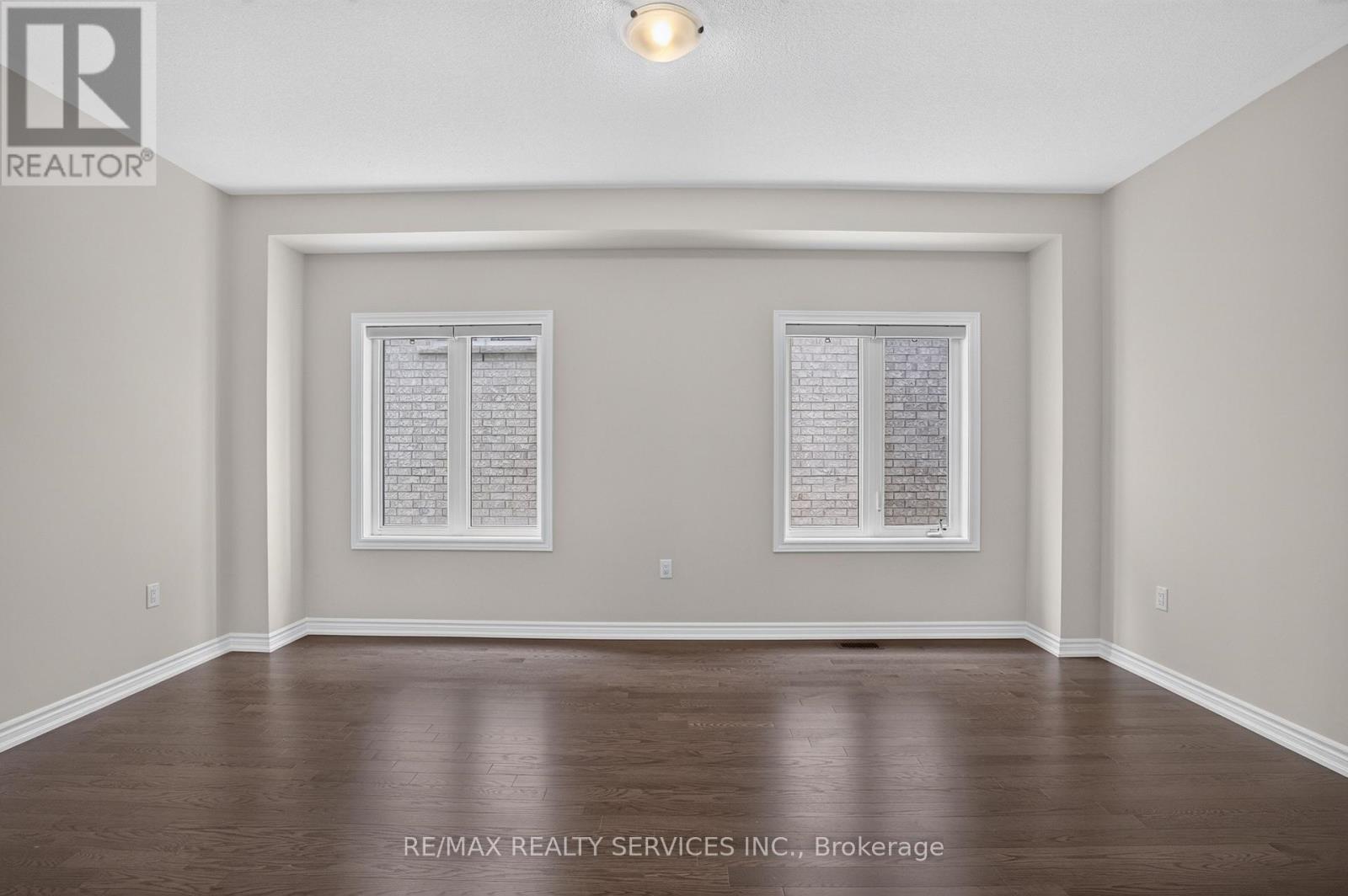 1182 CORBY WAY - 8