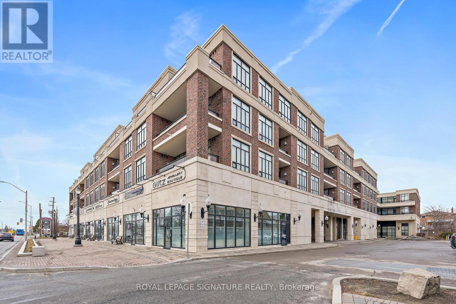 #220 2396 MAJOR MACKENZIE DRIVE W - 1