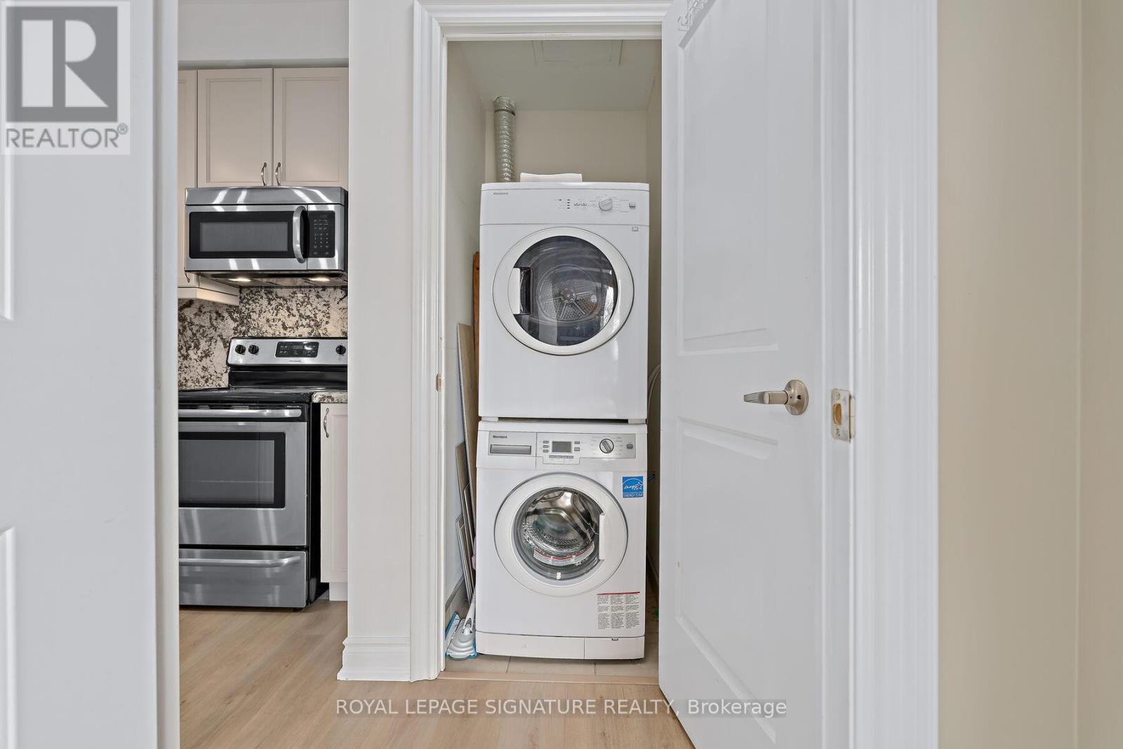 #220 2396 MAJOR MACKENZIE DRIVE W - Image 22