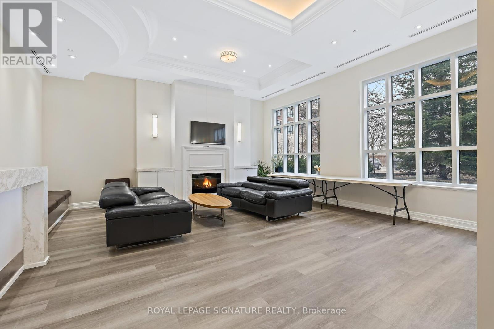#220 2396 MAJOR MACKENZIE DRIVE W - Image 26