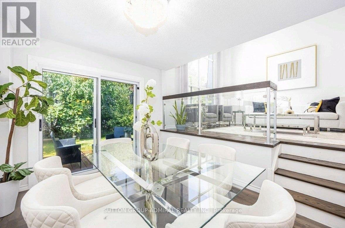 34 KITSILANO CRESCENT - 16