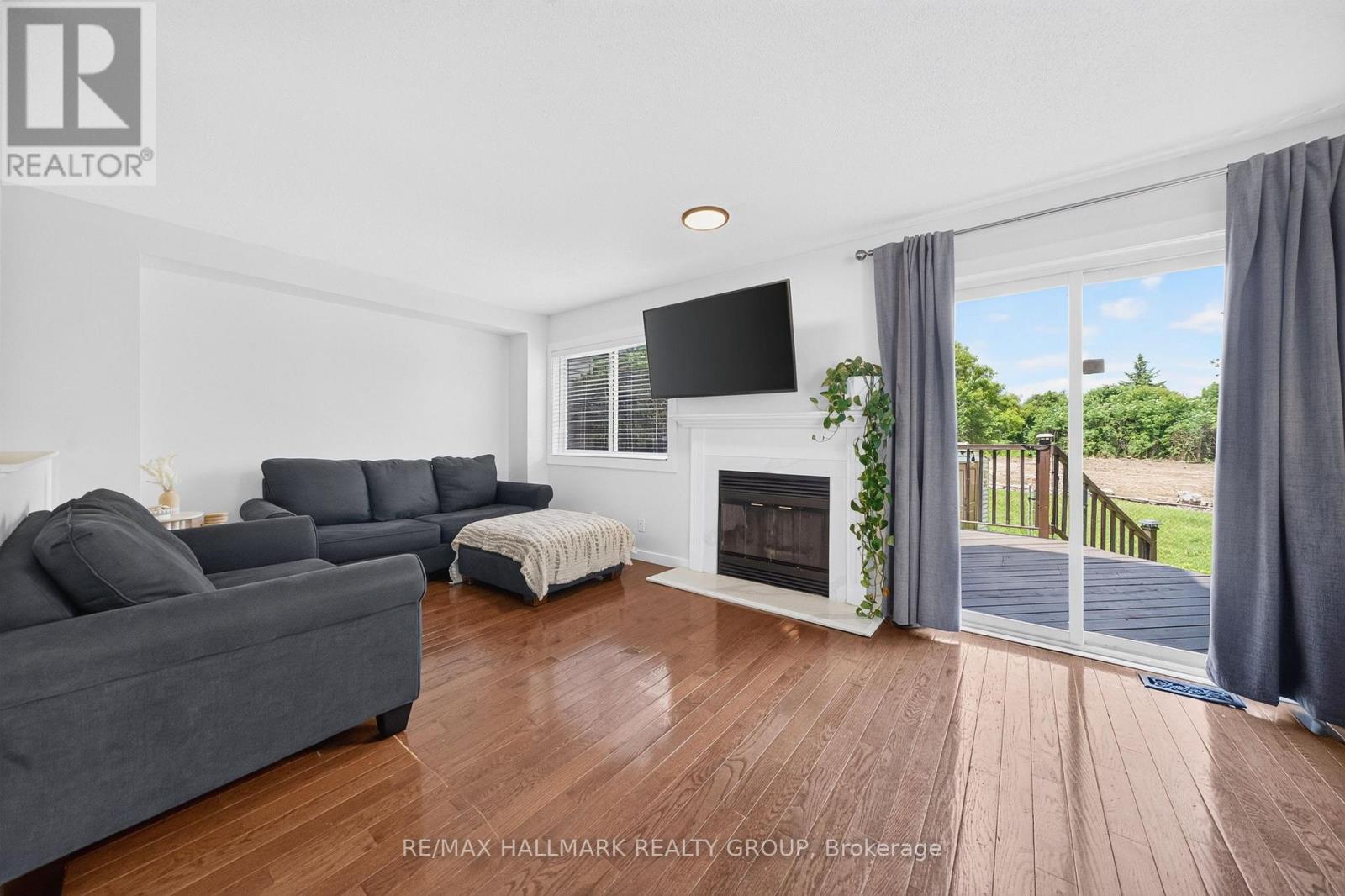 45 BIRCHBANK CRESCENT - Image 13