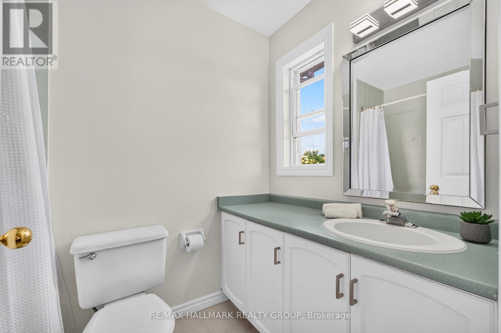 45 BIRCHBANK CRESCENT - Image 37