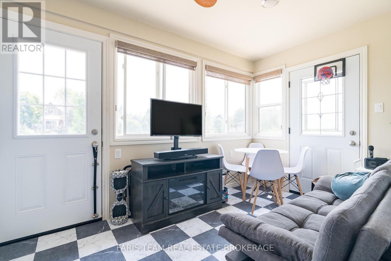 3 AWENDA AVENUE - Image 13