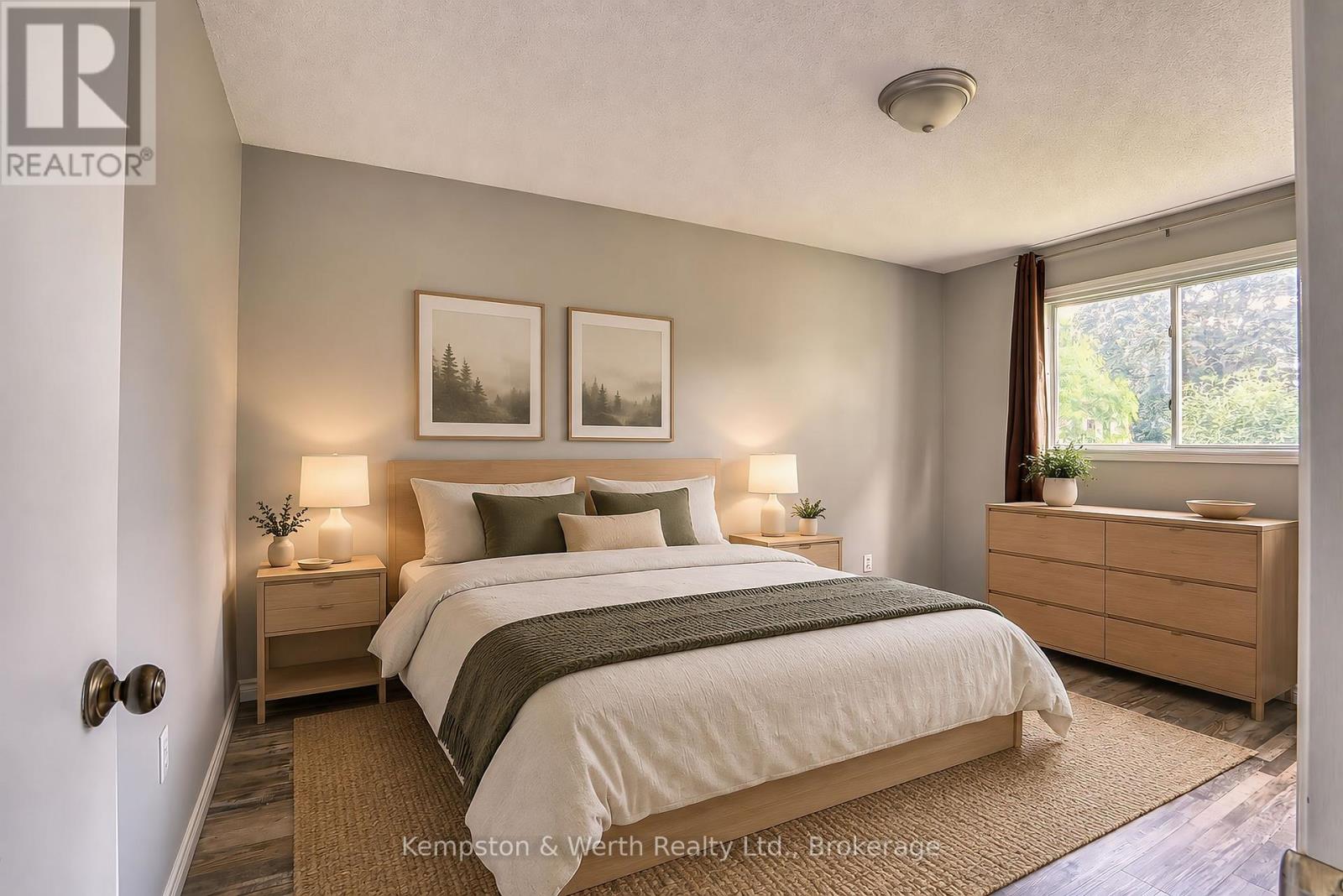718 EDGAR STREET W - Image 19