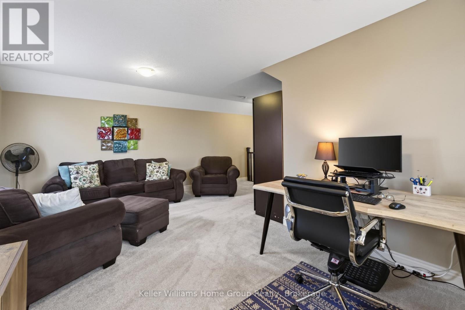 306 COLONIAL DRIVE - Image 32