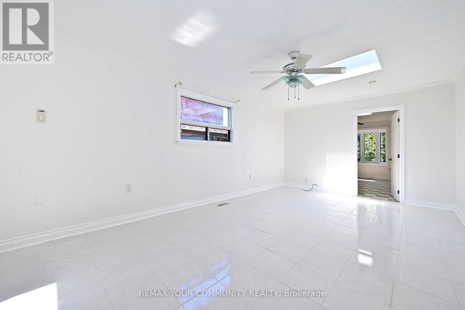 41 STANWOOD CRESCENT - Image 25