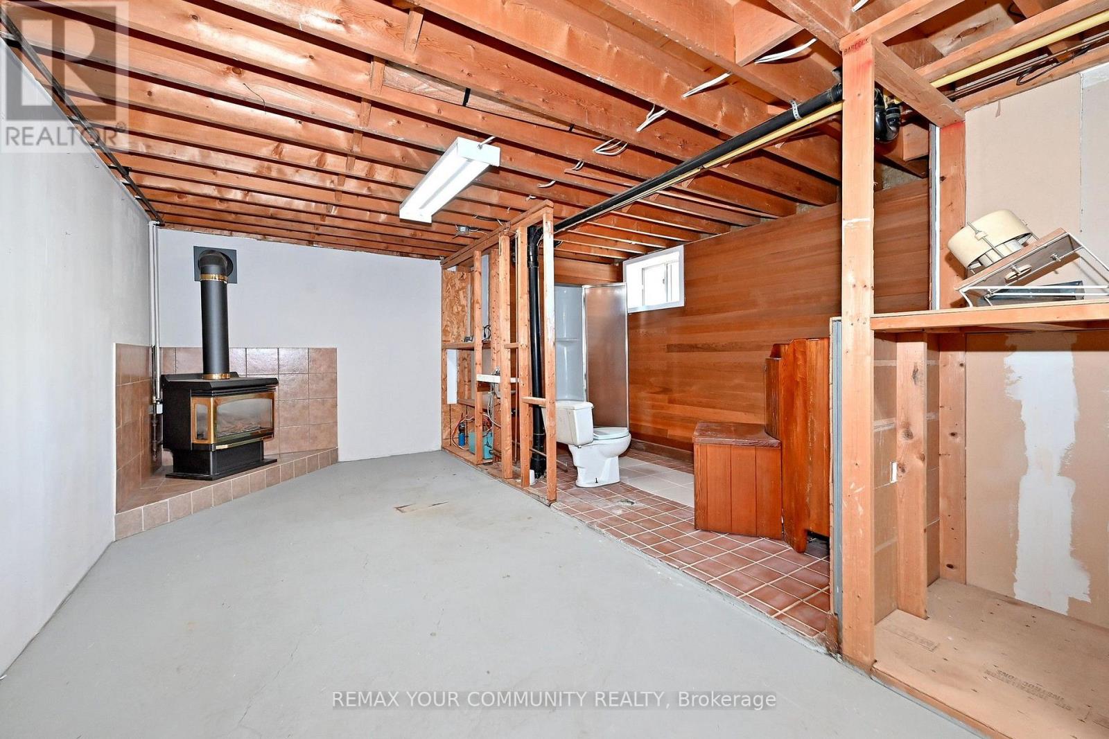 41 STANWOOD CRESCENT - Image 42