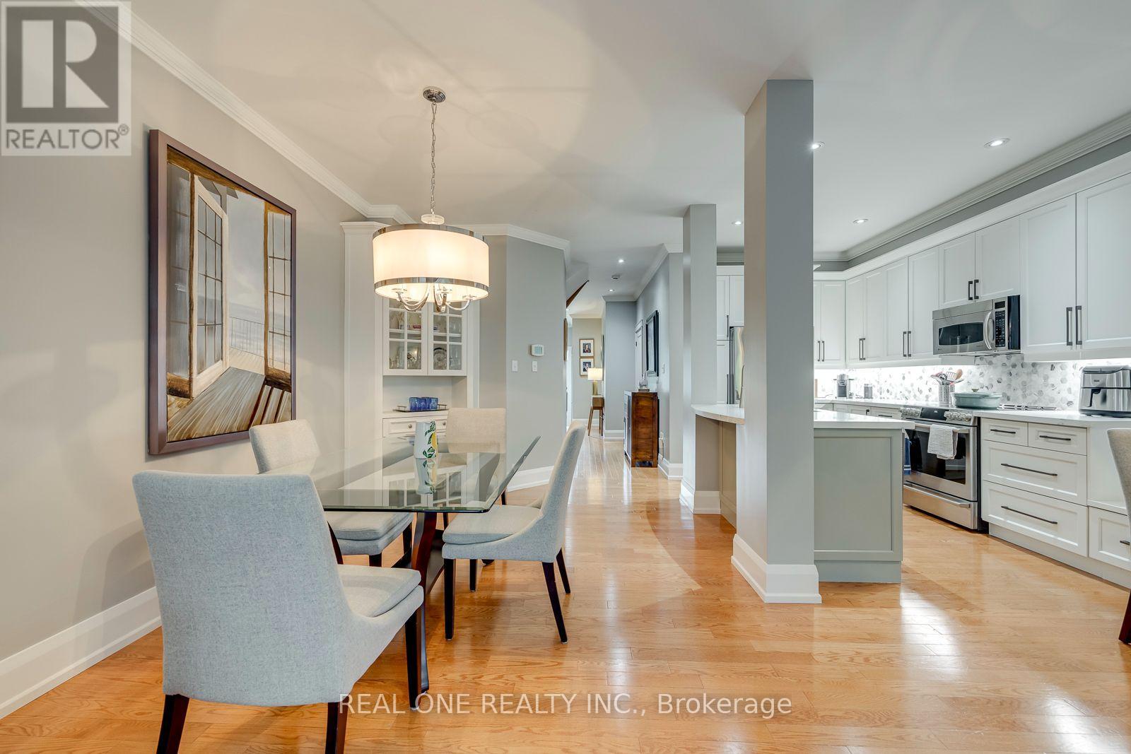#6 2254 ROCKINGHAM DRIVE - 14