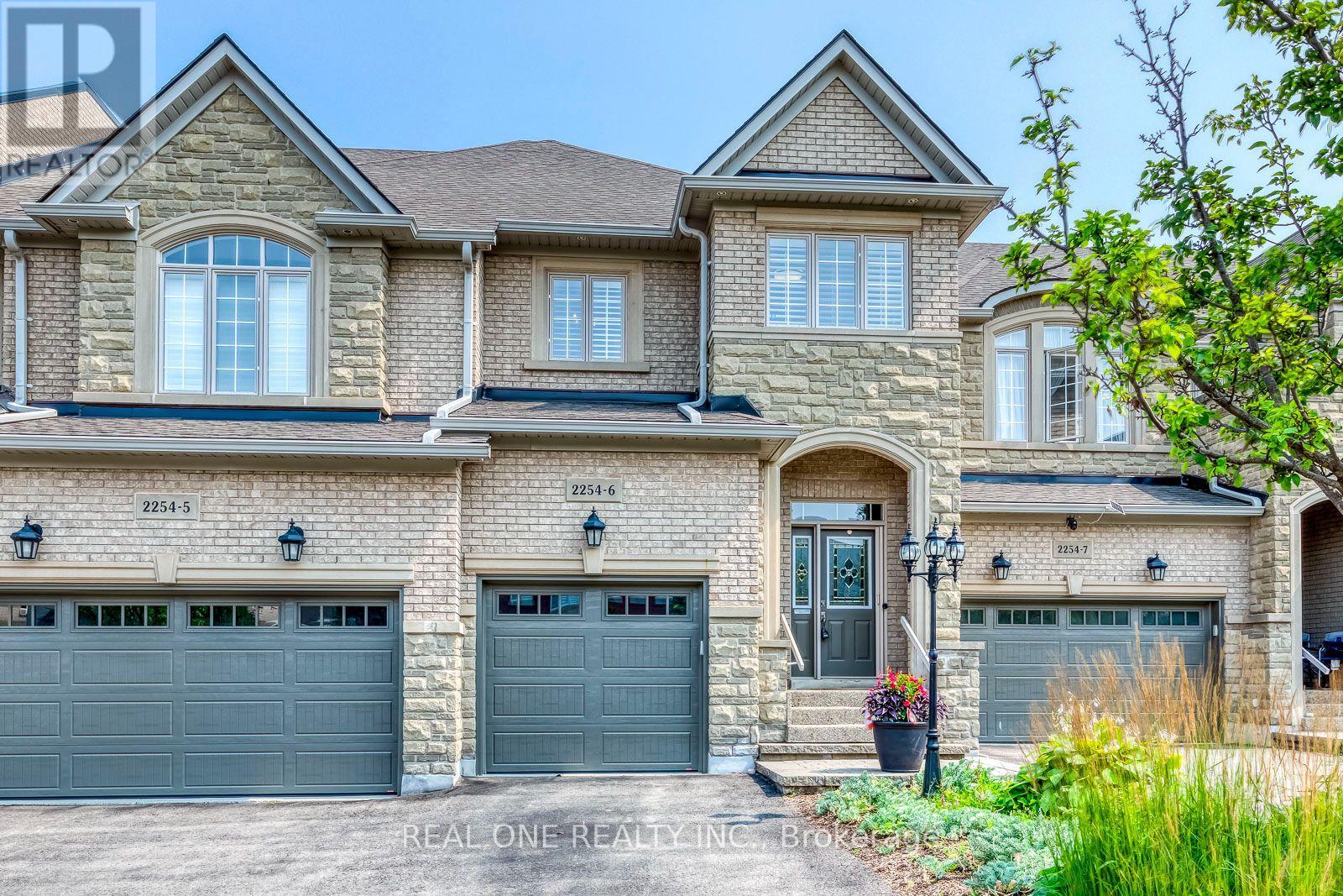 #6 2254 ROCKINGHAM DRIVE - 2