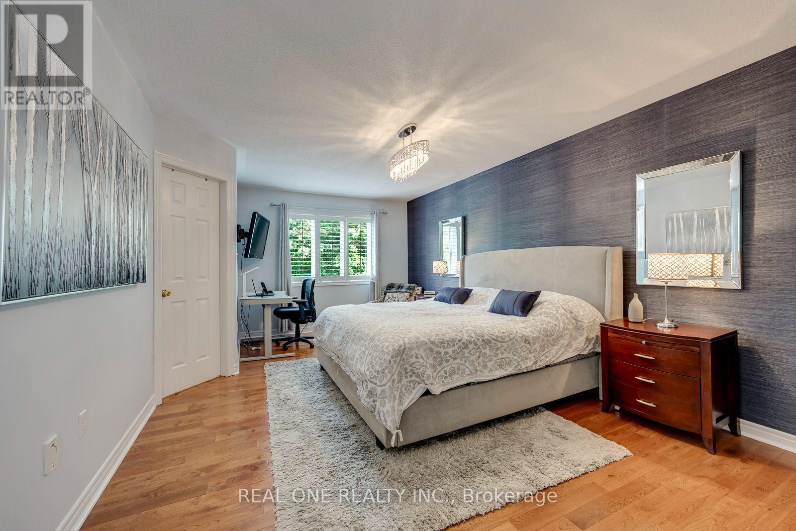#6 2254 ROCKINGHAM DRIVE - Image 27