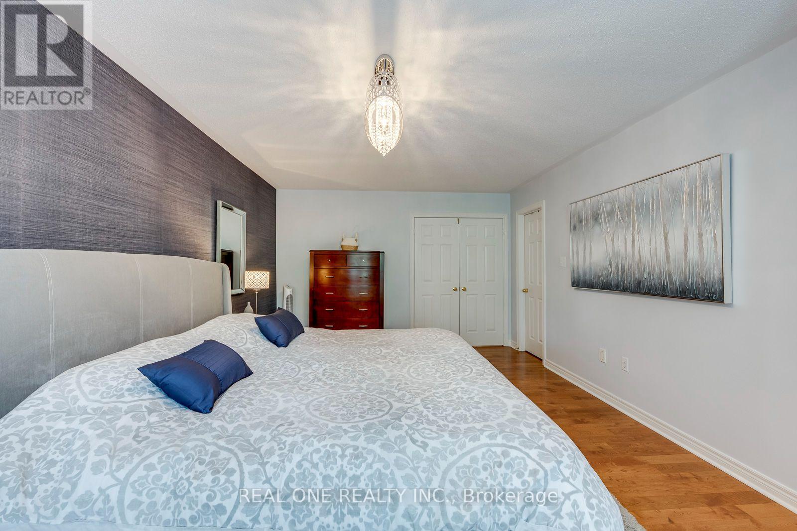 #6 2254 ROCKINGHAM DRIVE - Image 29