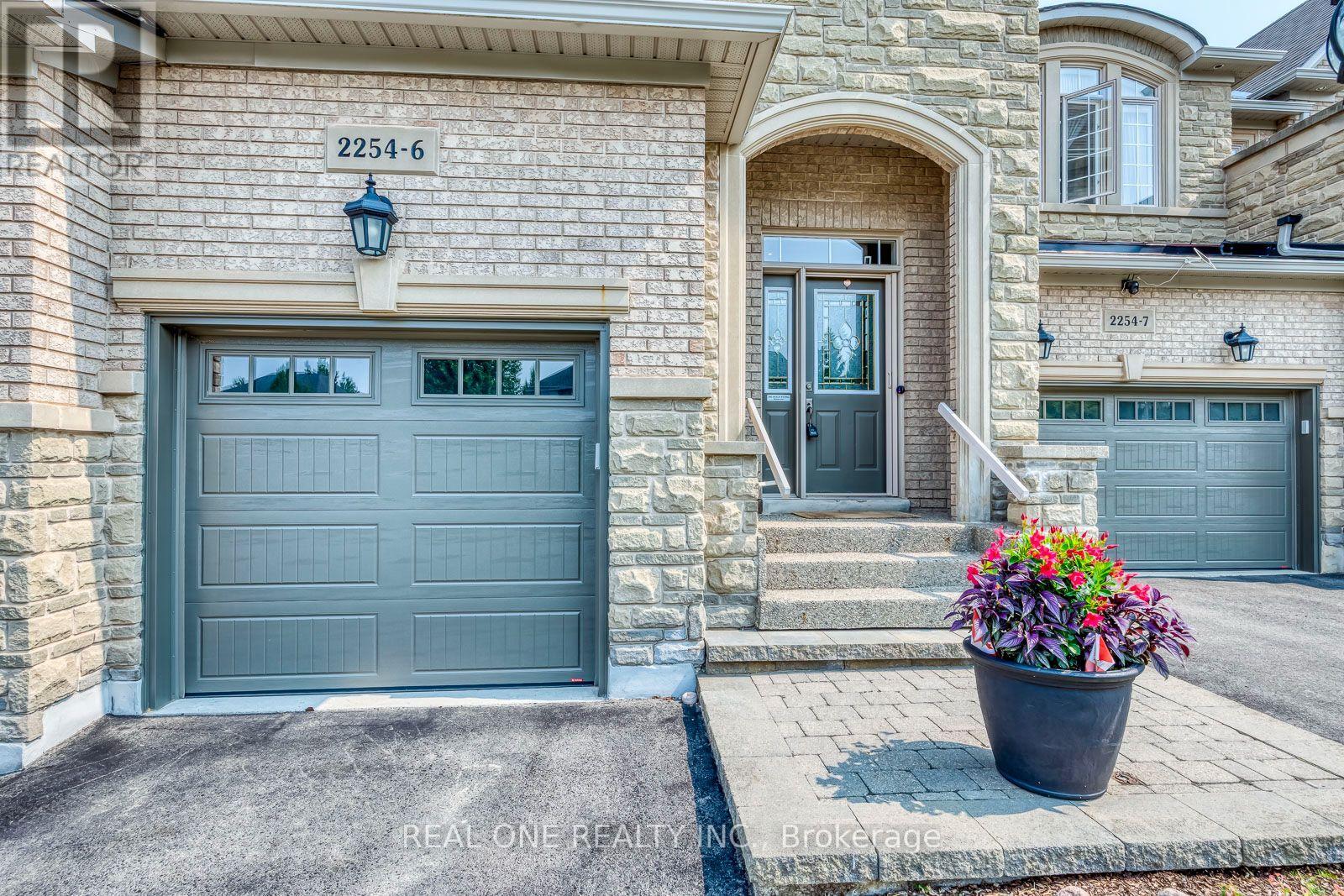 #6 2254 ROCKINGHAM DRIVE - 3