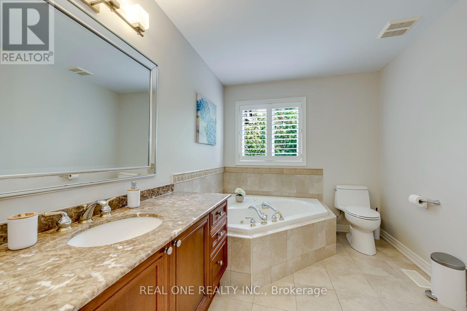 #6 2254 ROCKINGHAM DRIVE - Image 31