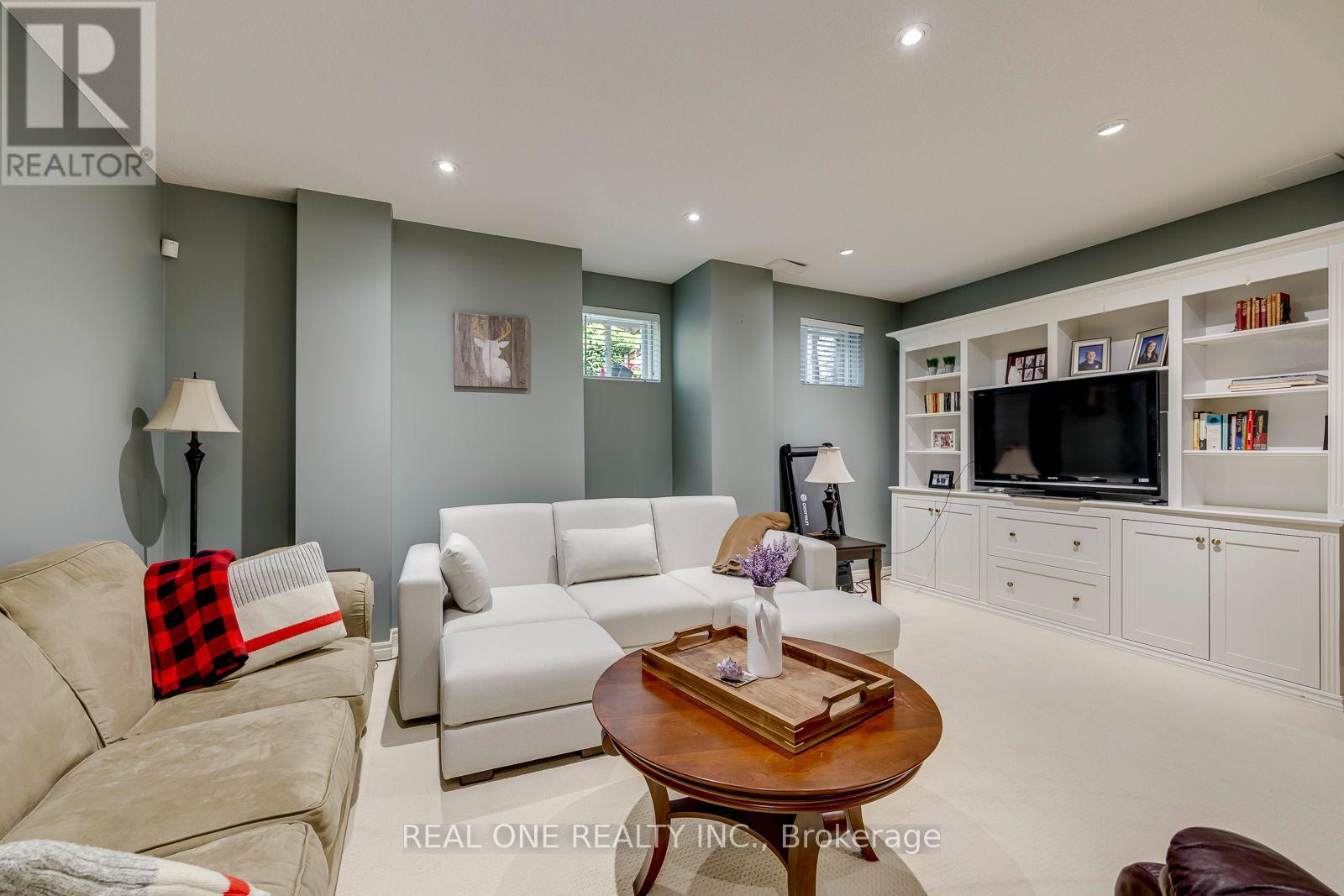 #6 2254 ROCKINGHAM DRIVE - Image 36