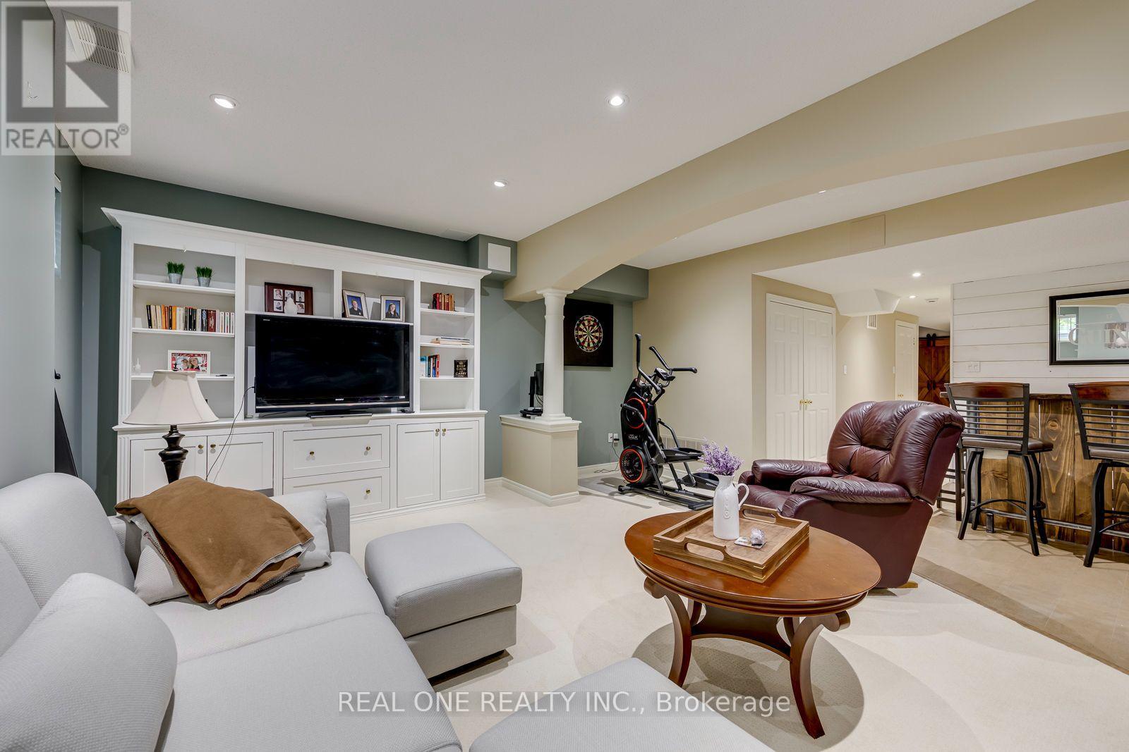 #6 2254 ROCKINGHAM DRIVE - Image 37