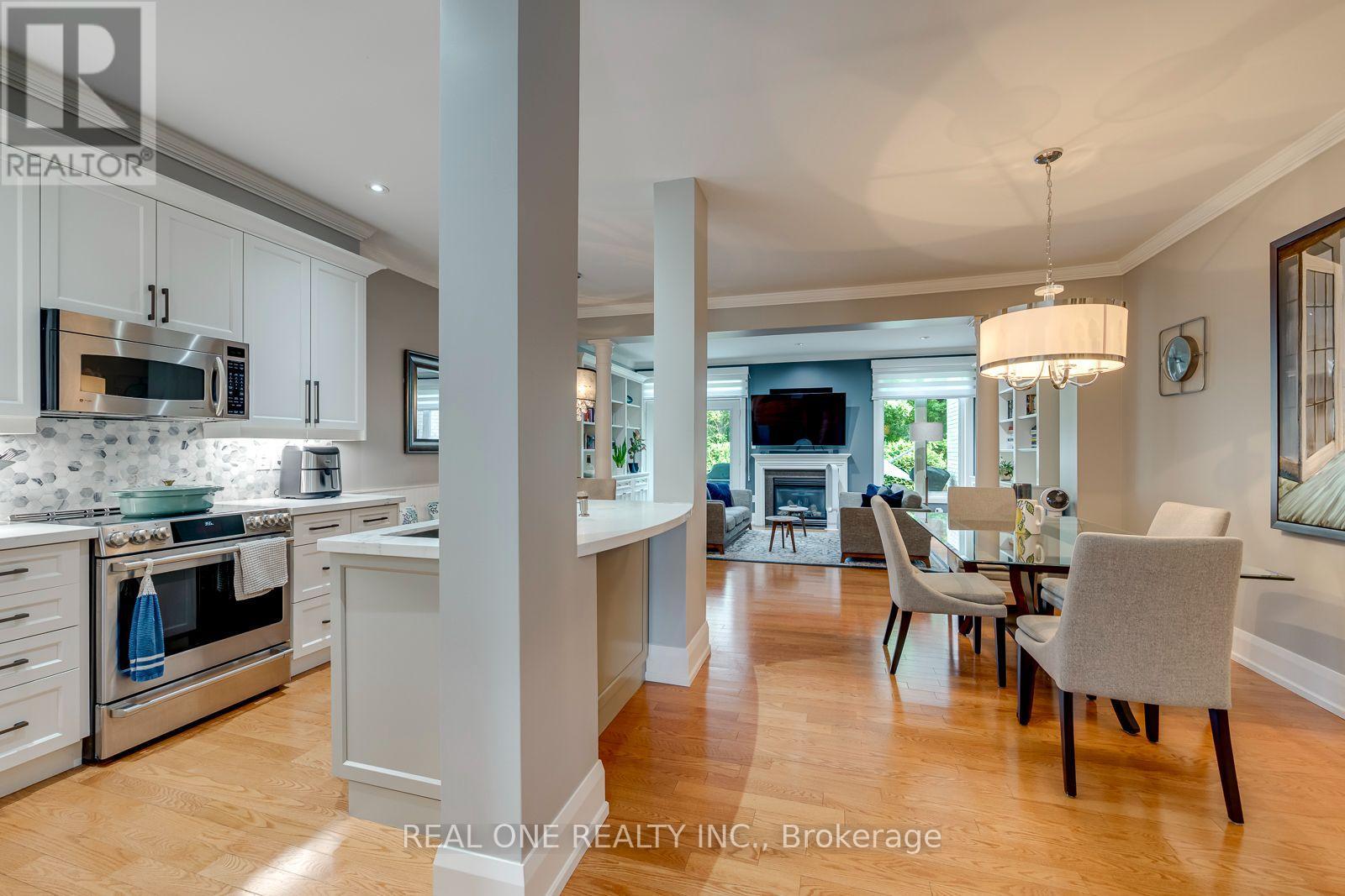 #6 2254 ROCKINGHAM DRIVE - 7