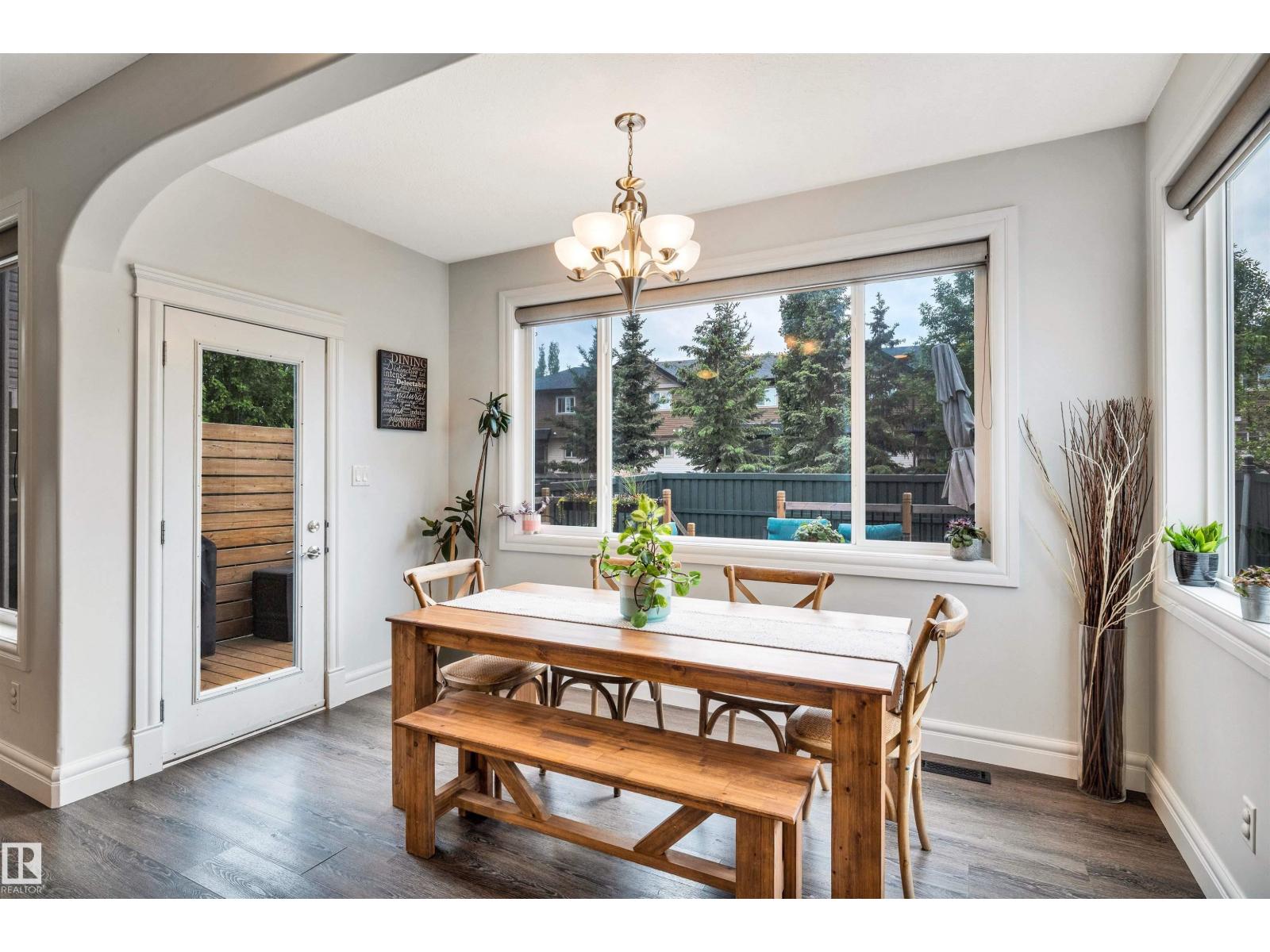 11935 21 AV SW - 20