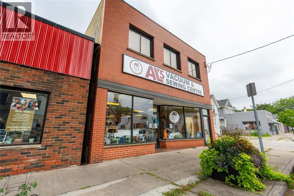 110 MITTON STREET South, Sarnia — photo 3