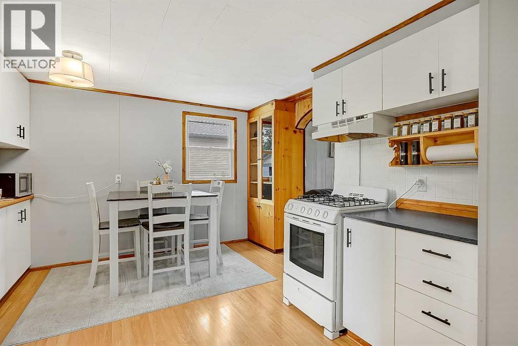 914 6 Avenue - Photo 10