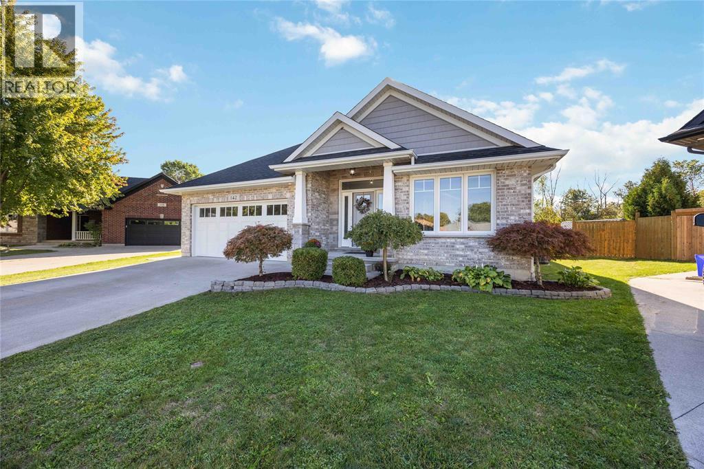 142 Madison D'Andrea AVENUE - 1