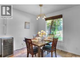 Den - 1385 Queen Crescent, Moose Jaw, SK S6H3G5 Photo 11
